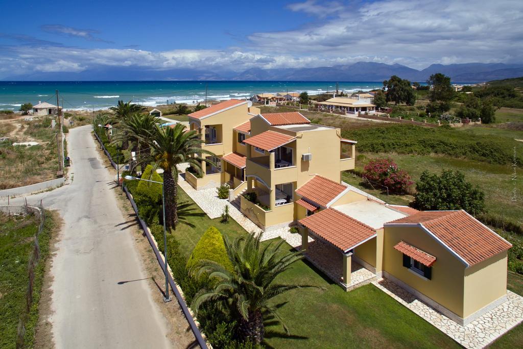 Residence Vista Del Mare Acharavi  Bagian luar foto